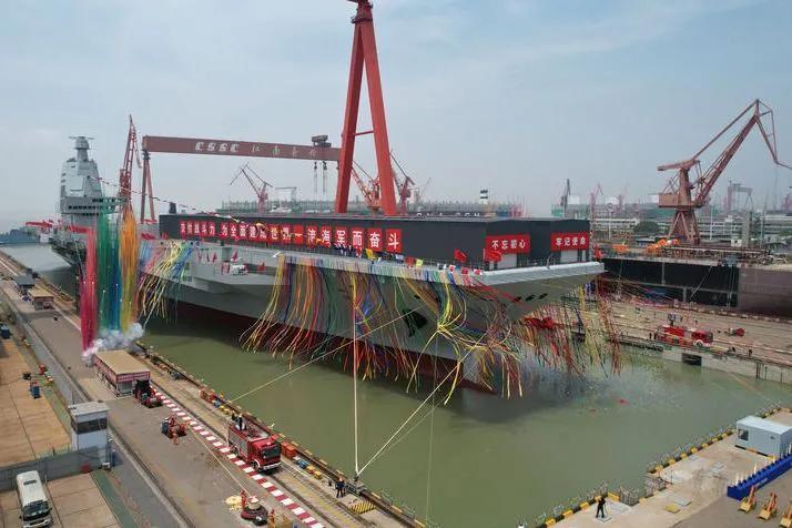 中国新船下水仪式，传统与现代的交融，中国新船下水仪式，传统与现代的完美交融