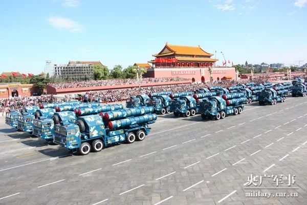红9地空导弹方队，展现国防实力的卓越代表，红9地空导弹方队，国防实力的卓越象征