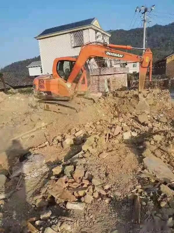 王中王车夺平特一肖免费——揭秘彩票背后的秘密，揭秘彩票背后的秘密，王中王车夺平特一肖免费解析