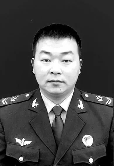 刘金沂，英雄之魂是否安息？关于牺牲与勇气的探讨，刘金沂，英雄之魂的牺牲与勇气探讨