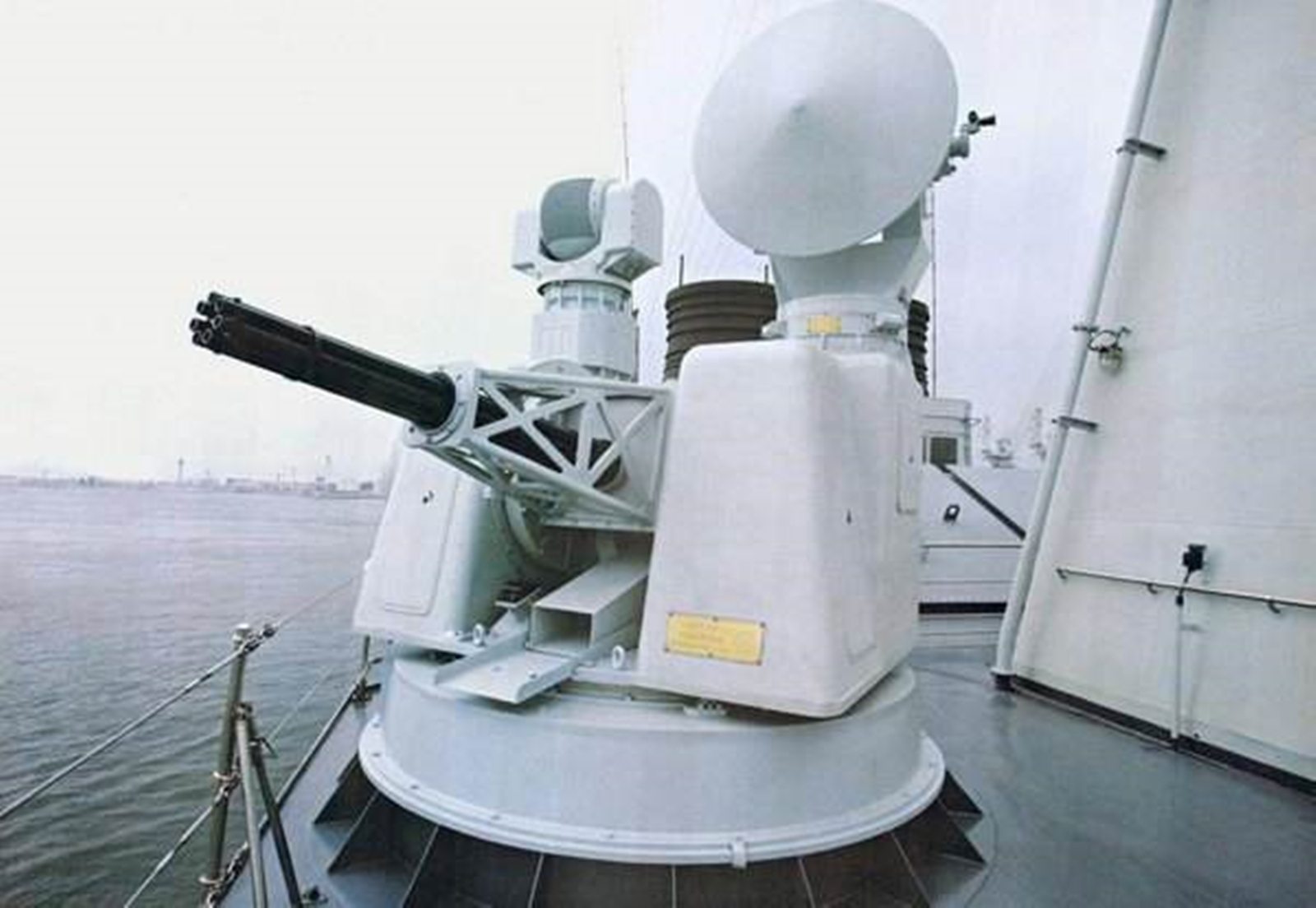 揭秘中国海军的利器，1130近防炮的拦截率，揭秘中国海军利器，1130近防炮超高拦截率