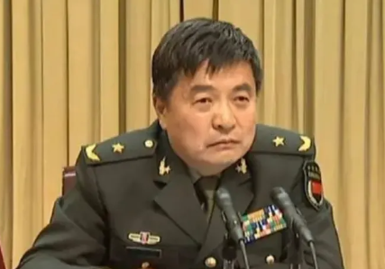 丁晓兵担任8730部队政委的领导风采与卓越贡献，丁晓兵担任8730部队政委的领导风范与卓越贡献