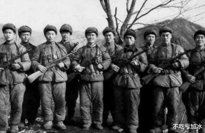 十五军，中国国防力量的坚实支柱——揭秘其兵种构成与使命担当，揭秘十五军兵种构成与使命担当，中国国防力量的坚实支柱