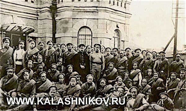 费德洛夫自动步枪，历史、技术特点与影响，费德洛夫自动步枪，历史、技术特性与深远影响