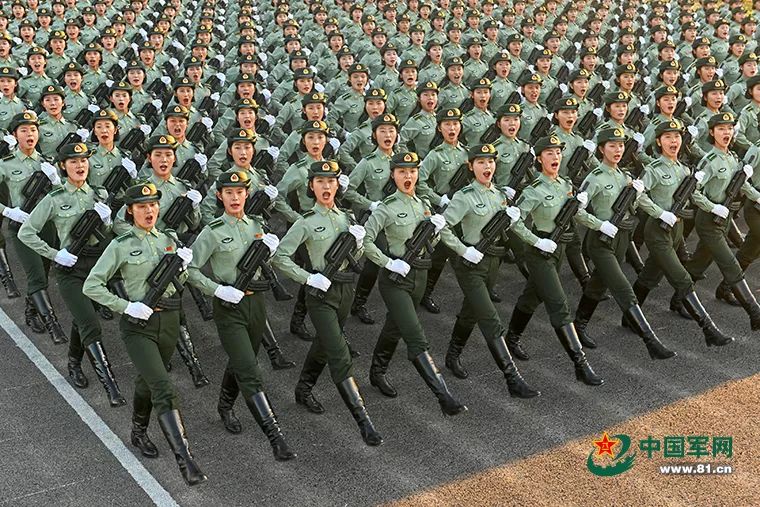 女兵方队阅兵视频在线观看，荣耀与力量的展现，女兵方队阅兵，荣耀与力量的展现视频在线观看