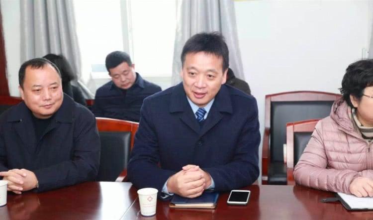 刘智明，一位引领时代的杰出人物，刘智明，时代引领者的杰出风采