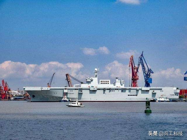 关于中国海军的075型两栖攻击舰共建几艘的分析与探讨，中国海军075型两栖攻击舰建造数量分析与探讨