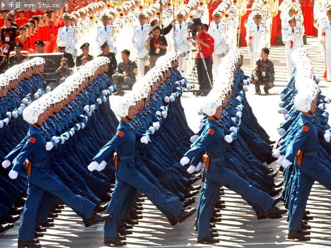 阅兵方阵，展现国家力量的英语盛典，阅兵方阵，国家力量的英语盛典展示