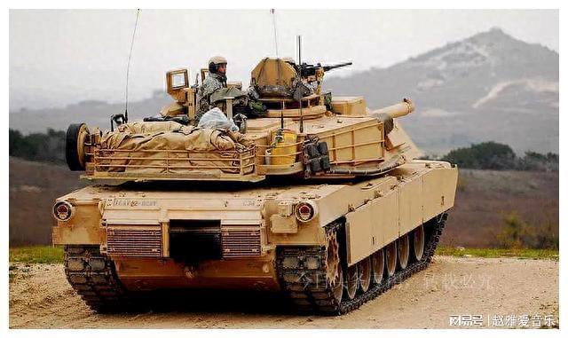 M1A2艾布拉姆斯油箱容量探究，M1A2艾布拉姆斯油箱容量揭秘