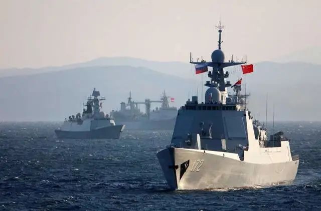 探索中国海军的骄傲，564舰，揭秘中国海军骄傲，传奇战舰564舰的荣耀之旅