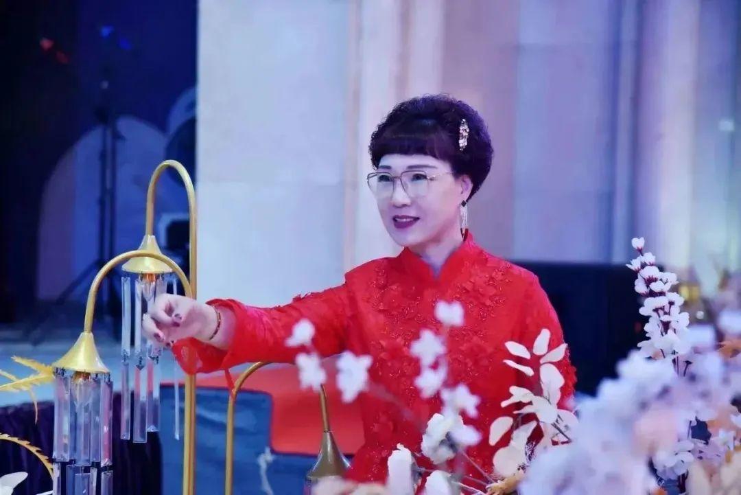 国际时事新闻热点事件及点评，全球时事热点事件概览与深度点评