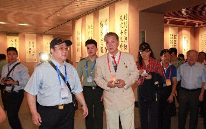 瓦良格号回国的艰辛历程，启示与感悟，瓦良格号归国之旅，艰辛历程与深刻启示