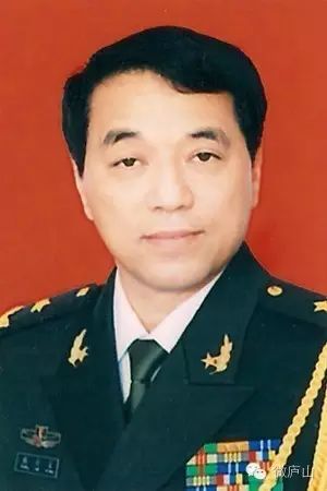 江西籍现役上将，二人的荣耀与担当，江西籍现役上将的荣耀与担当，二人的光辉历程