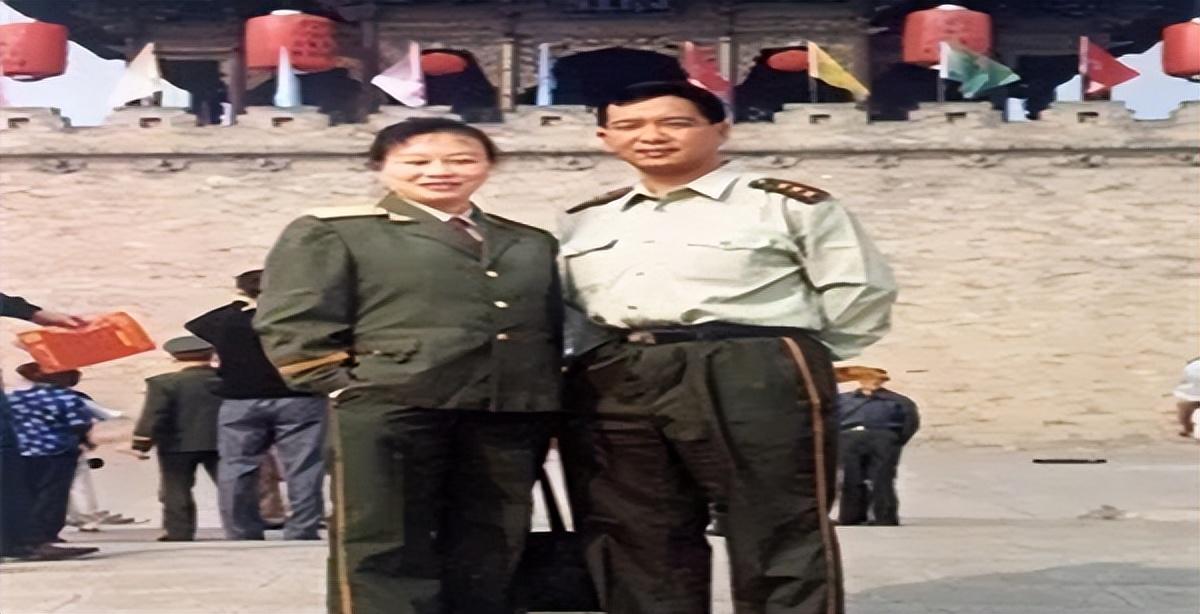 丁晓兵现在在哪里，一位英勇将领的传奇人生，丁晓兵，英勇将领的传奇人生及现居地
