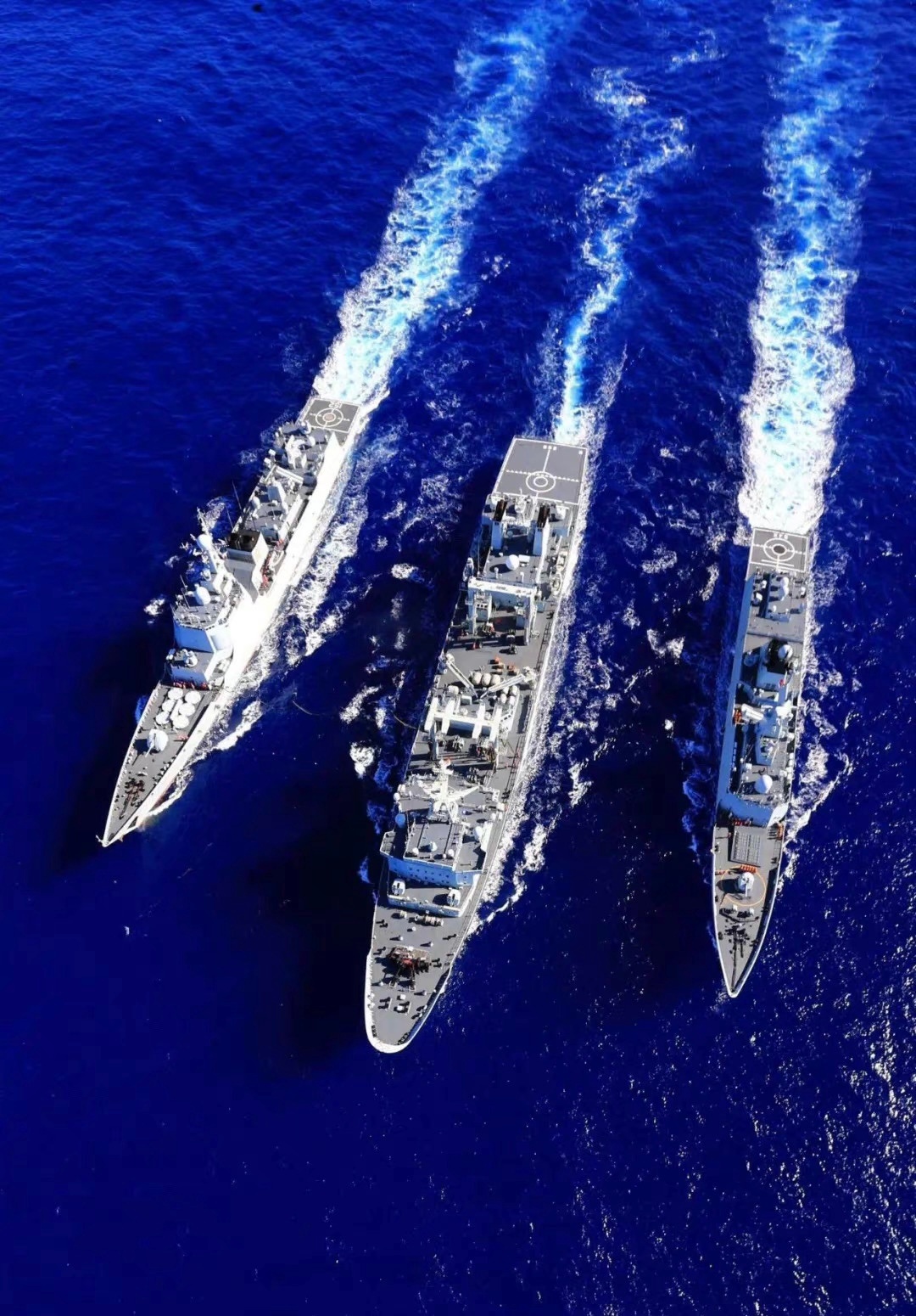 人民海军壁纸，荣耀与力量的象征，人民海军壁纸，荣耀与力量的永恒象征