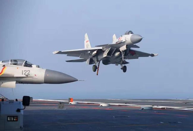 歼-15与F-35，东西方空中力量的对比与探析，东西方空中力量对比，歼-15与F-35探析