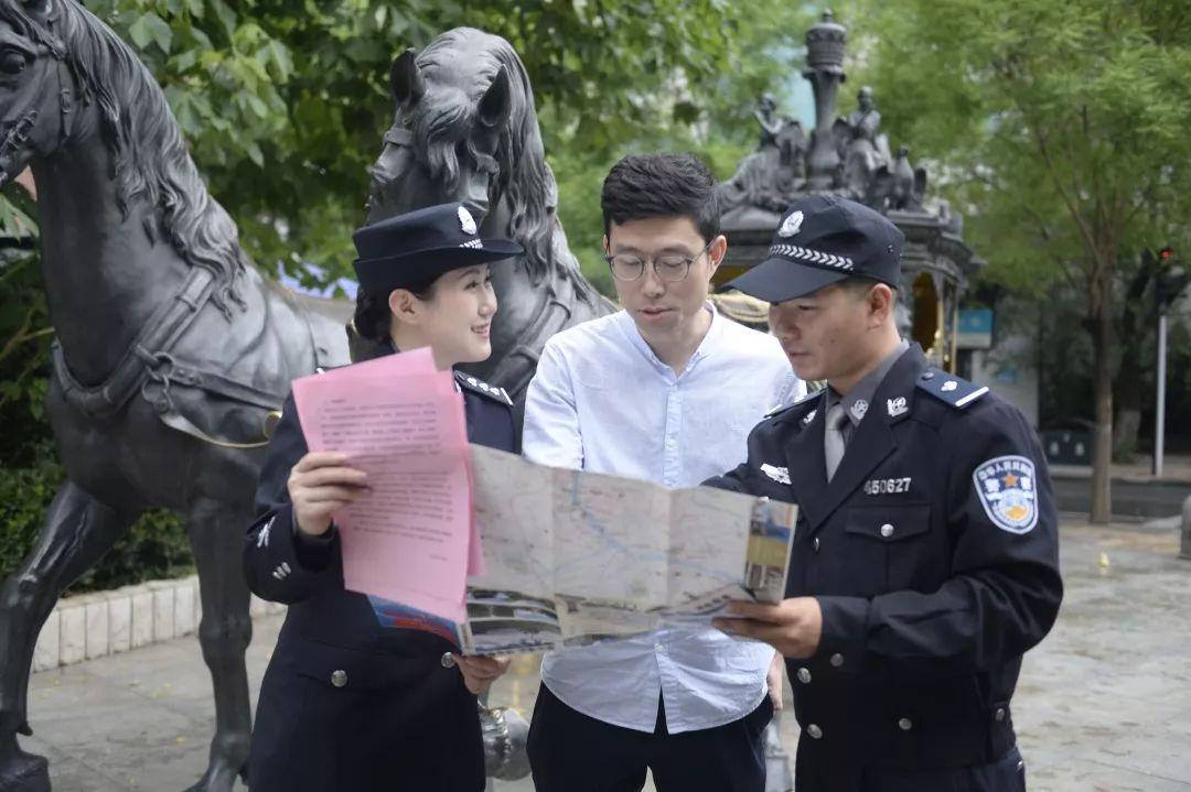 关于99式警服更换问题的探讨，探讨99式警服更换问题