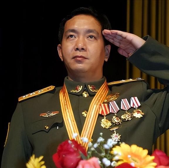 丁晓兵军阶，荣耀与担当的象征，丁晓兵军阶，荣耀与担当的象征标签