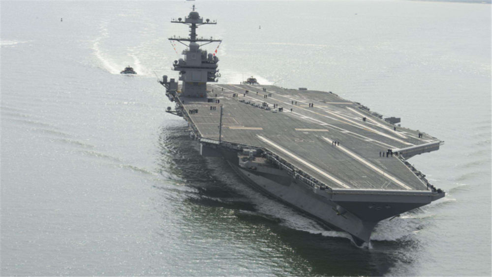 航空母舰，提供强大起飞平台，展现海上霸主实力，航空母舰，海上霸主之强大起飞平台展现实力