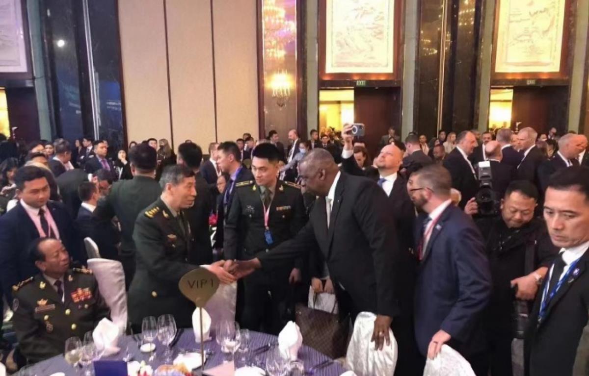 美国与中国，走向战争的阴影？，中美关系的走向，战争阴影下的挑战与抉择？