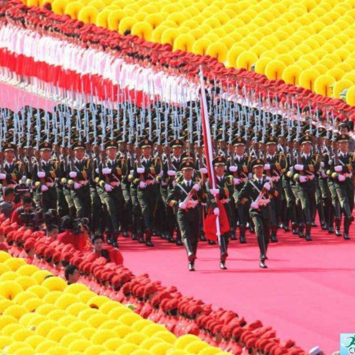 阅兵方阵解说词，阅兵方阵精彩瞬间解说词，荣耀与力量展现