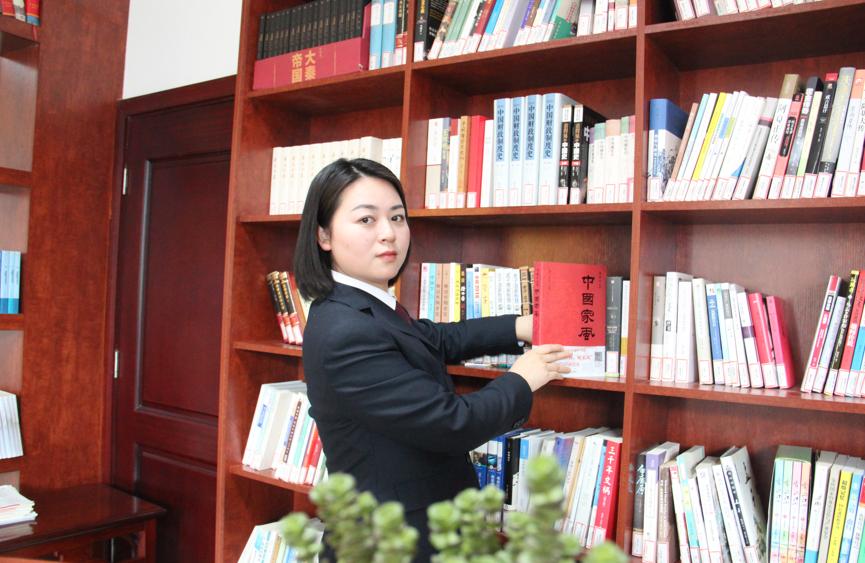 新闻摘抄与解读，聚焦时事热点，洞察世界动态，时事热点新闻解读，聚焦全球动态，洞察世界发展