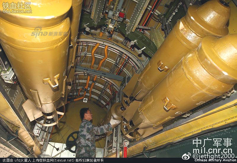 轰6K弹仓，深度解析中国新一代远程战略轰炸机的核心装备，深度解析，中国新一代远程战略轰炸机轰-6K核心装备弹仓揭秘