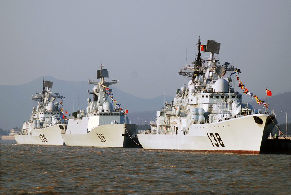 中国东海舰队现代级驱逐舰，捍卫海洋权益的坚实力量，中国东海舰队现代级驱逐舰，捍卫海洋权益的利刃