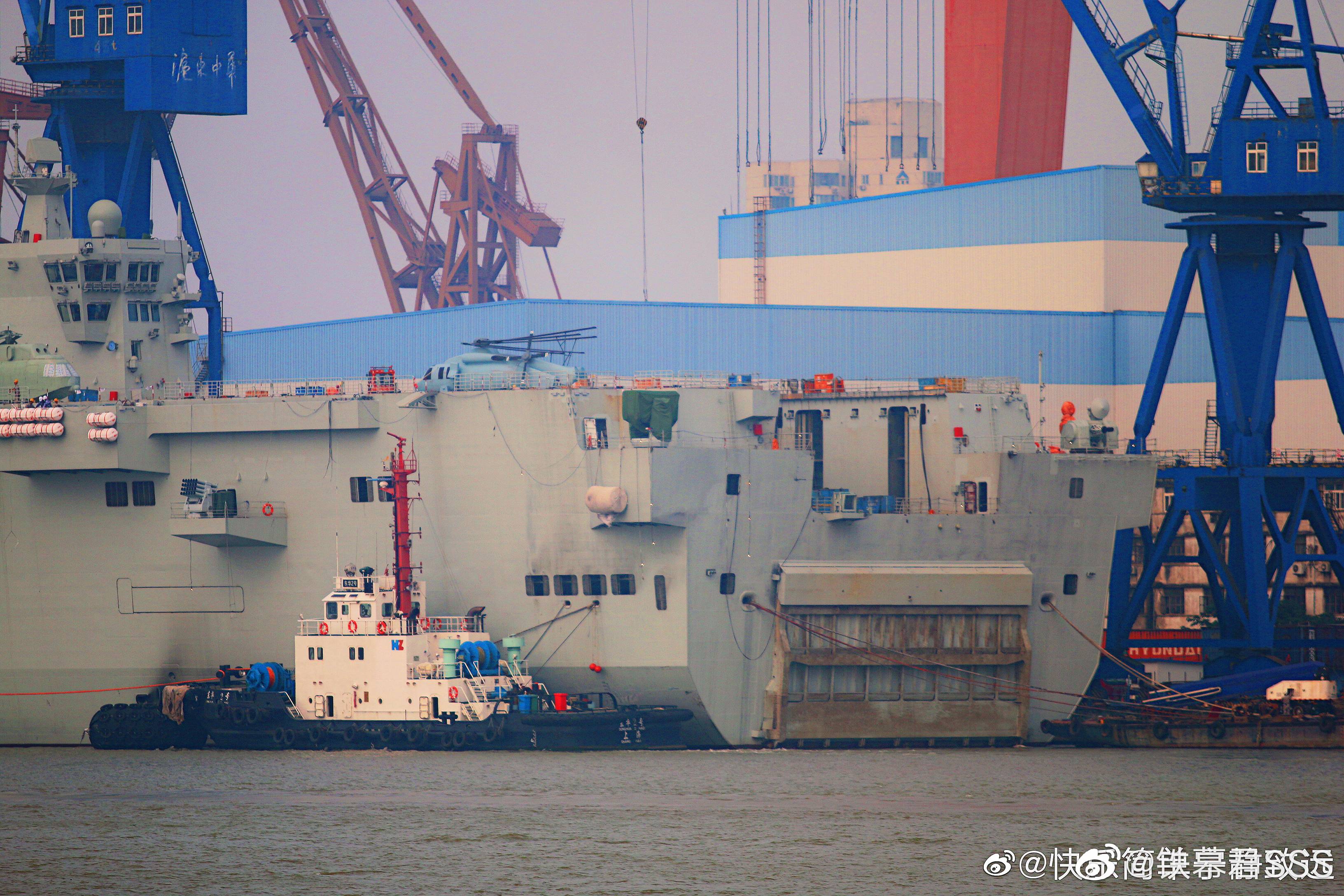 揭秘中国海军的利器，075型两栖攻击舰与吨位背后的力量揭秘，揭秘中国海军利器，075型两栖攻击舰的吨位与力量解析