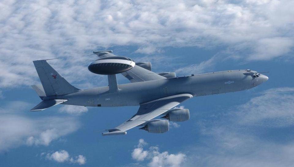 空警200