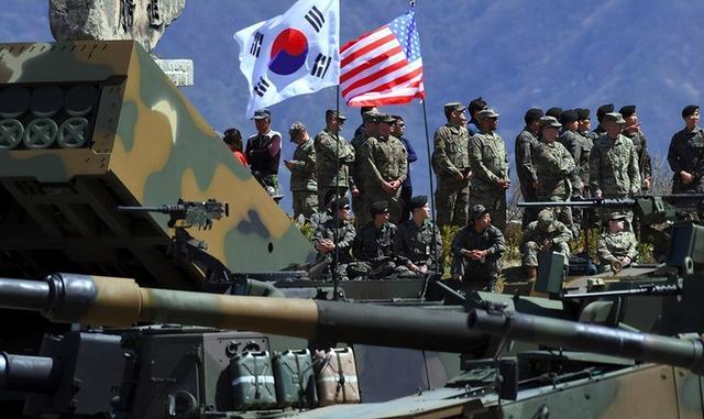 国防对军事的重要性，国家安全的核心支柱，国防建设，军事力量的基石与国家安全的守护神
