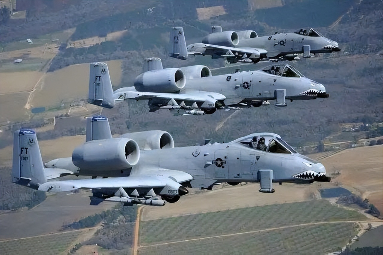 A-10攻击机武器配备详解，A-10攻击机武器配备全面解析