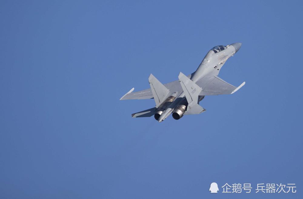 歼-16战斗机的潜在弱点分析，歼-16战斗机潜在弱点深度解析