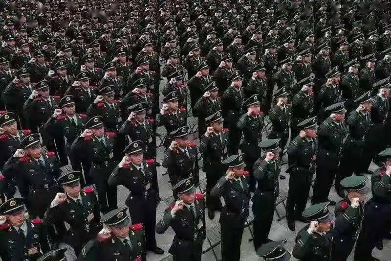 中国人民武装警察部队，时代的荣光与使命，中国人民武装警察部队，时代的荣光与神圣使命