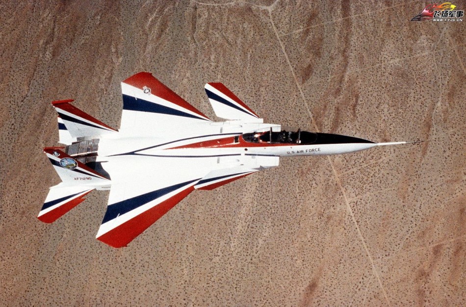揭秘F-15三翼面验证机，设计与技术的完美结合，F-15三翼面验证机，设计与技术的巅峰融合