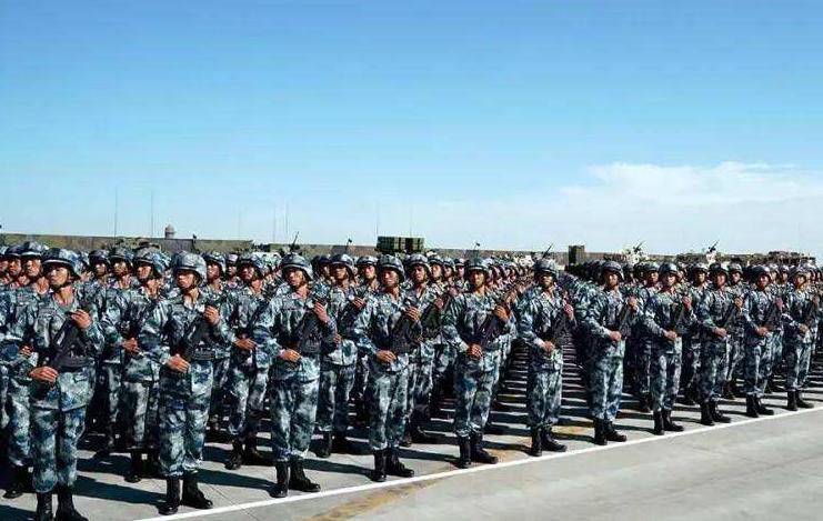 外国有阅兵式吗，阅兵式的全球视野，全球视角下的阅兵式，外国是否有阅兵传统？