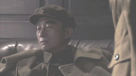 海南岛战役中的韩先楚，英勇无畏的指挥家与战士的典范，韩先楚，海南岛战役中的英勇指挥家与战士典范