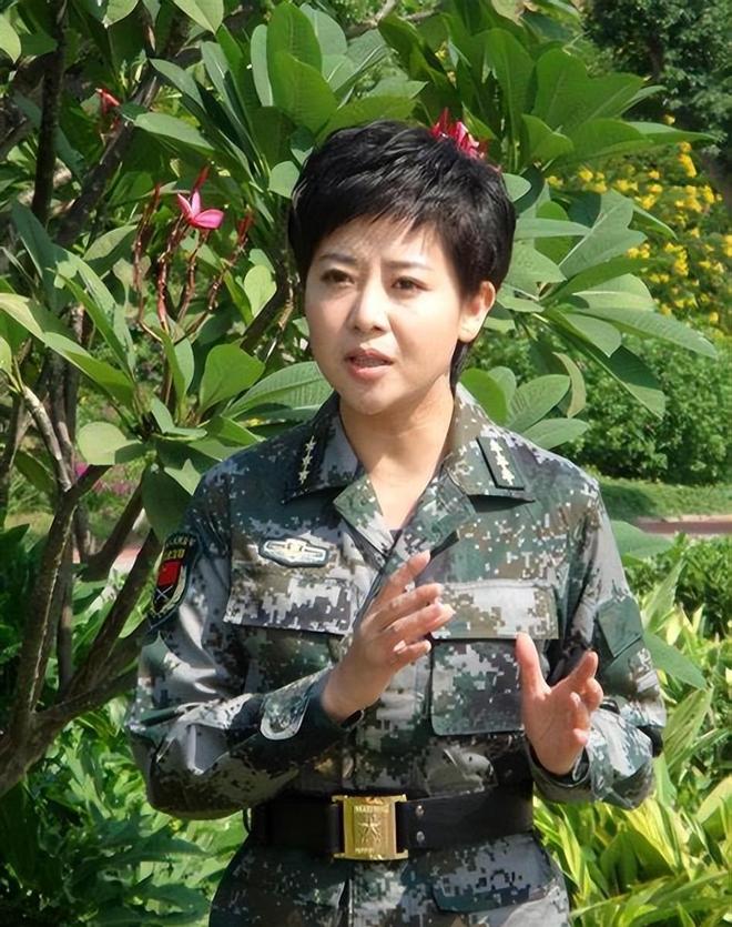 军事女主持人集团老板，跨界融合的力量与魅力，军事女主持人集团老板，跨界融合的力量与风采