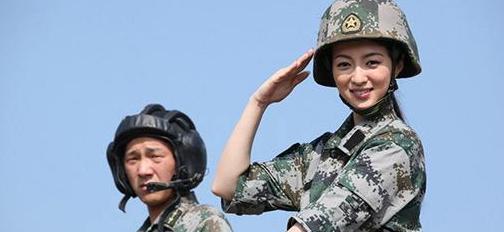 揭秘2024征兵女兵最新标准，塑造新时代巾帼英雄，揭秘新时代女兵征兵标准，塑造巾帼英雄形象