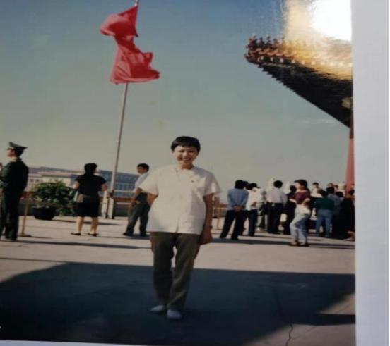 探索与解析（或揭秘与解析）