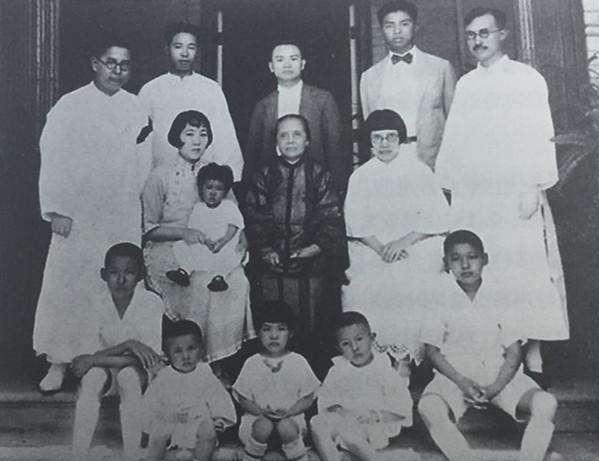 六成台湾人愿追随上战场，历史与现实交织的复杂情感，台湾民众情感复杂交织，六成人愿追随上战场