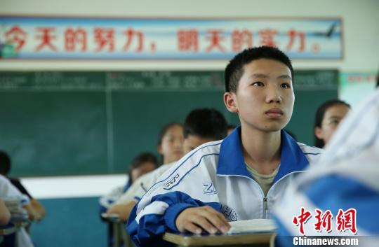 俄罗斯阅兵护旗方队领队，荣耀与责任的象征，俄罗斯阅兵护旗方队领队，荣耀与责任的象征人物