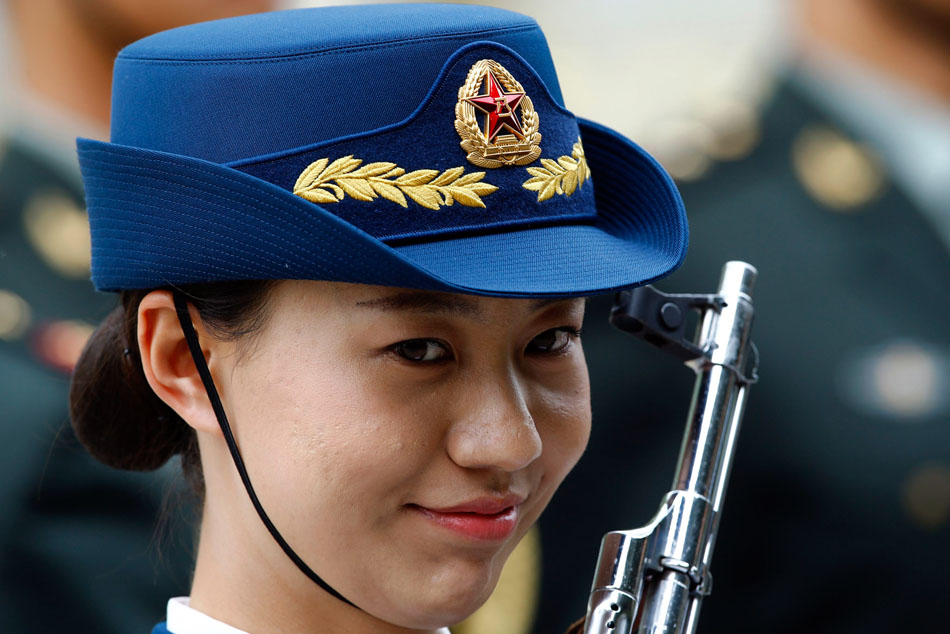 中国人民解放军仪仗队女兵与中国女兵的力量与荣耀，中国人民解放军仪仗队女兵与中国女兵的力量与风采展露荣耀时刻