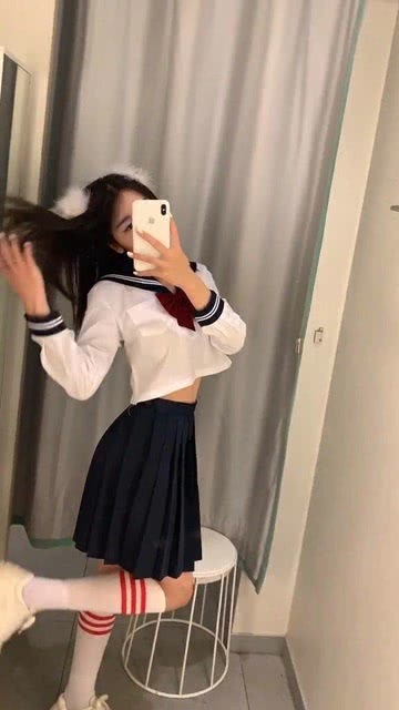 直-18究竟有多大？揭示中国海军新一代大型运输直升机的巨大身躯与潜力，揭秘直-18大型运输直升机的庞大身躯与潜力，中国海军新一代空中巨塔探秘