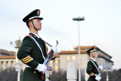 国旗护卫队，武警还是解放军？，国旗护卫队的身份揭秘，武警还是解放军？