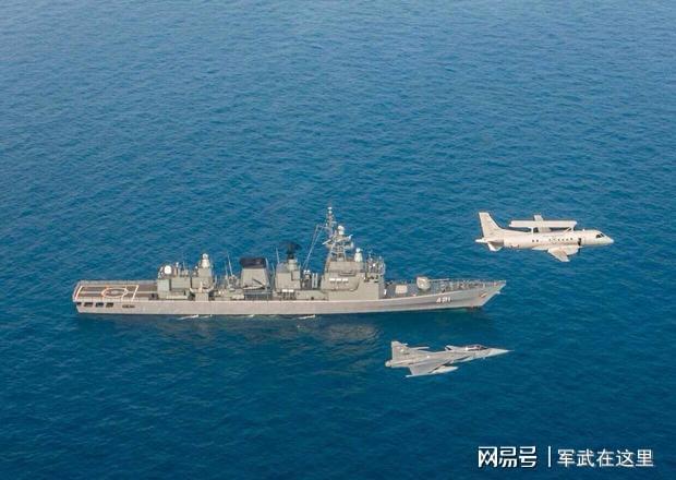泰国海军的骄傲，泰国421舰的历程与特点，泰国海军骄傲之作，泰国421舰的历程与特色