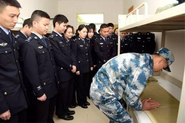 全国人大代表余海龙的主要事迹，勇担责任，为民发声，全国人大代表余海龙，勇担责任，为民发声的典范事迹