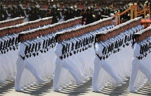 纪念抗战胜利日，盛大的阅兵仪式，抗战胜利日盛大阅兵仪式纪念活动